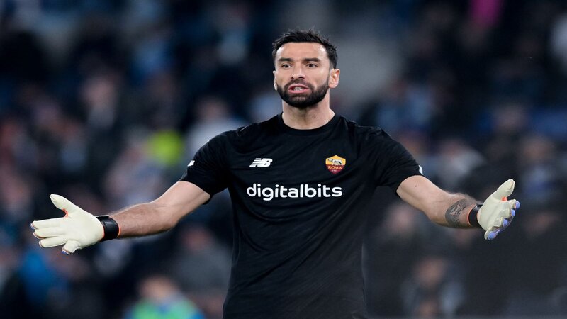 Thủ thành Rui Patricio hiện đang thi đấu cho CLB AS Roma